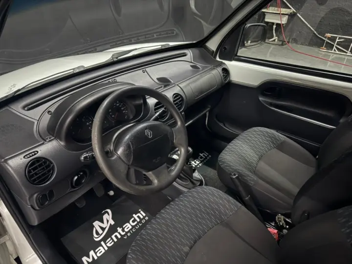 KANGOO 1.6 EXPRESS 16V FLEX 3P MANUAL