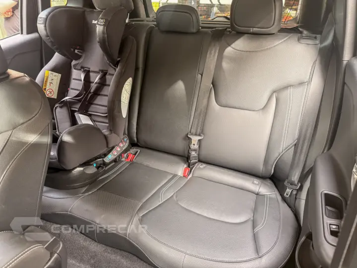 RENEGADE 1.8 16V Longitude