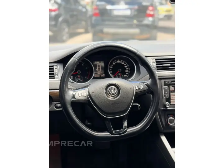 JETTA 2.0 COMFORTLINE FLEX 4P TIPTRONIC