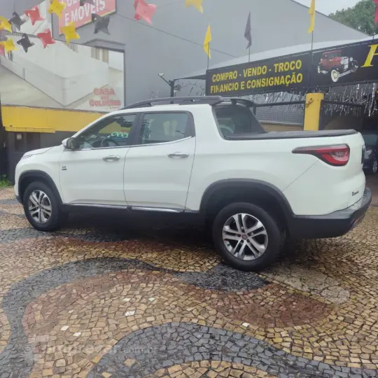 Toro Freedom 2.4 16V Flex Aut.