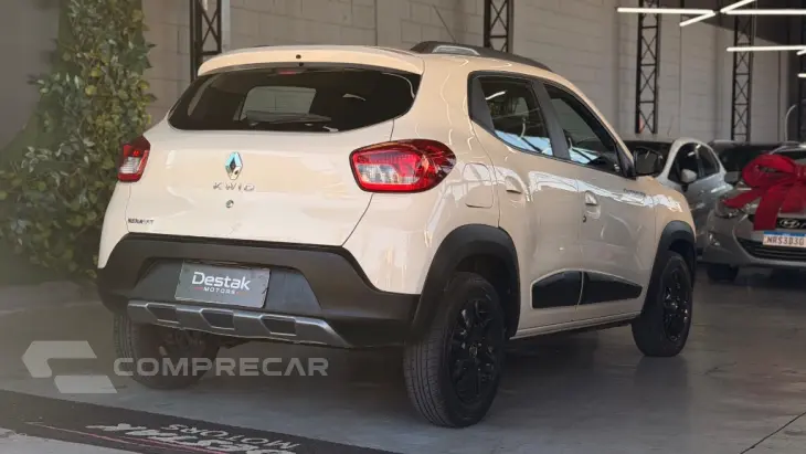 KWID OUTSIDER 1.0 Flex 12V 5p Mec.