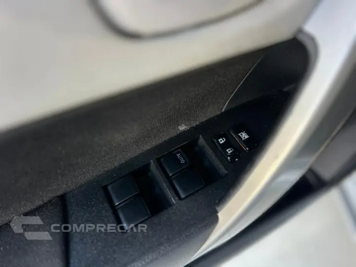 COROLLA 1.8 GLI 16V FLEX 4P AUTOMÁTICO