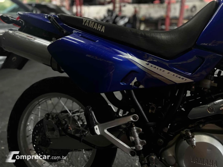 XT 600 E