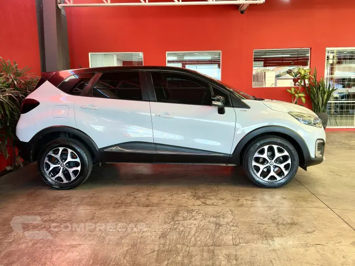 CAPTUR 1.6 16V SCE FLEX BOSE X-TRONIC