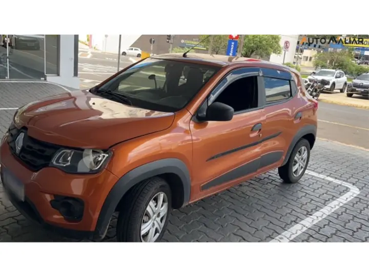 KWID 1.0 12V SCE FLEX ZEN MANUAL