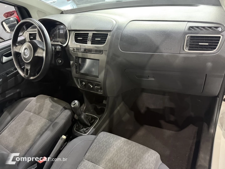 FOX 1.0 MI 8V FLEX 4P MANUAL