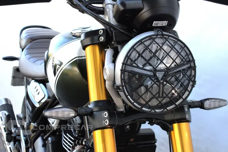 TRIUMPH SCRAMBLER 400 X
