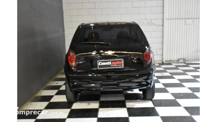 CELTA - 1.0 MPFI LT 8V 4P MANUAL