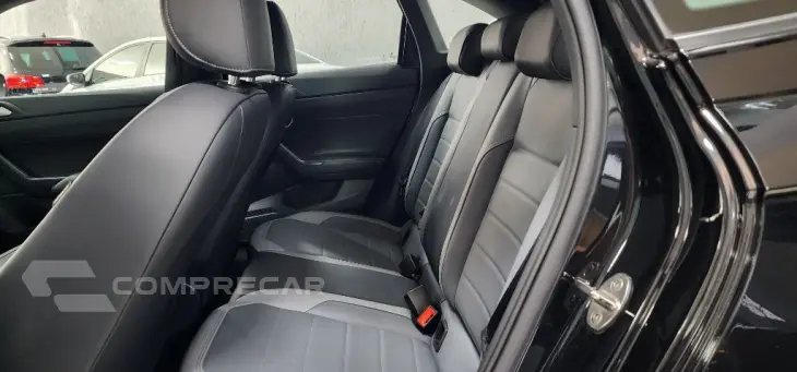 Nivus Highline 1.0 200 TSI Flex Aut.
