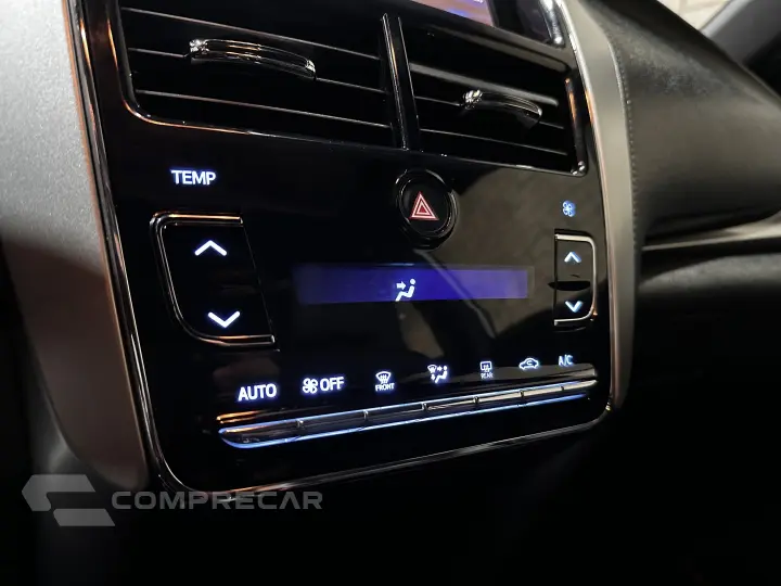 YARIS 1.5 16V FLEX XLS CONNECT MULTIDRIVE