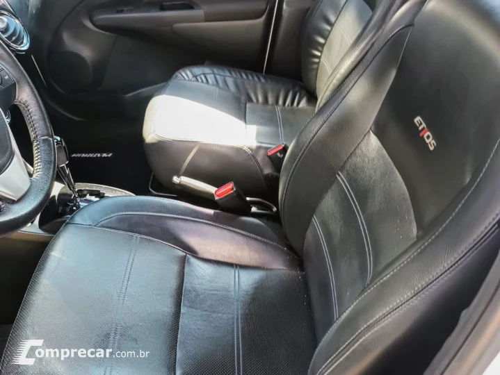 Etios 1.5 Platinum Sedan 16V Flex 4P Automático