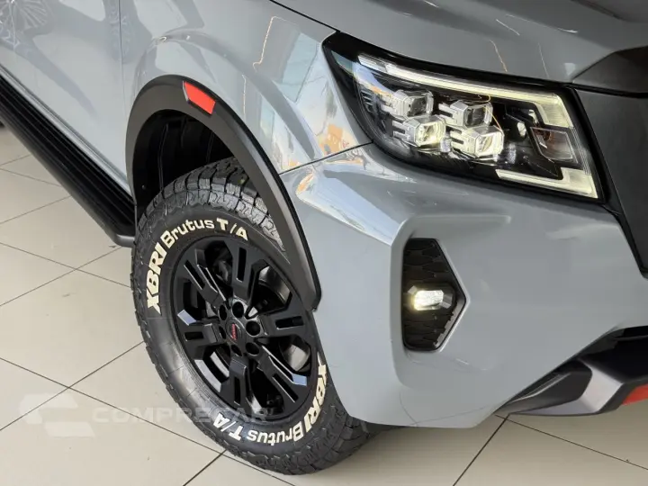 Frontier 2.3 16V PRO4X CABINE DUPLA 4X4 BI-TURBO DIESEL AUTO
