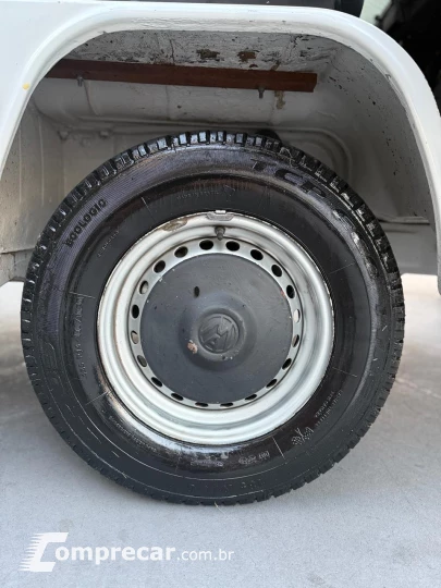 KOMBI 1.6 MI STD Lotação 8V