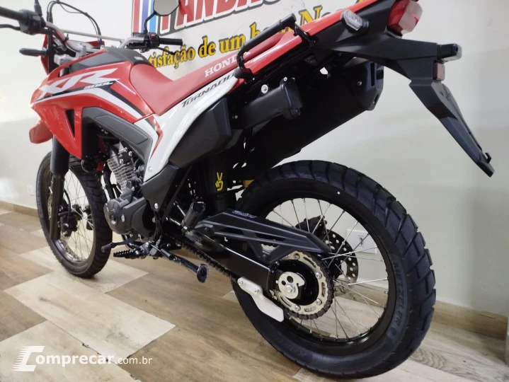 XR 300 Tornado