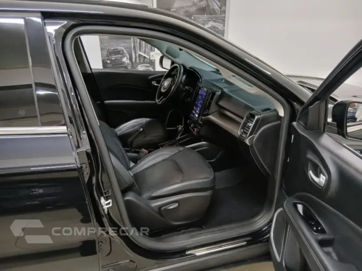 TORO 2.0 16V Turbo Volcano 4WD AT9