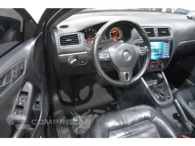 JETTA - 2.0 TSI HIGHLINE 200CV 4P TIPTRONIC