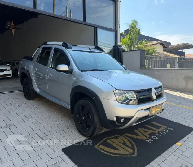 DUSTER OROCH Dyna. 2.0 Flex 16V Mec.