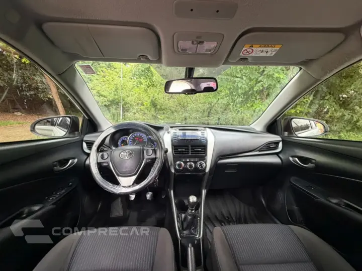 YARIS 1.3 16V FLEX XL MANUAL