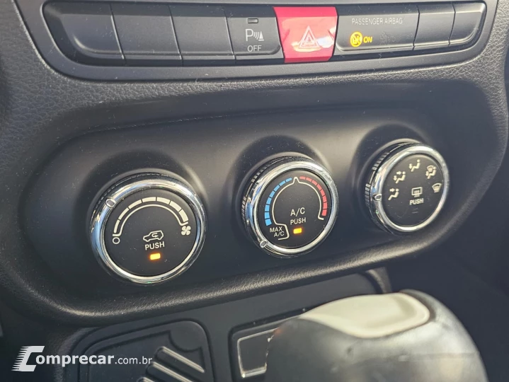 Renegade Sport 1.8 4x2 Flex 16V Aut.