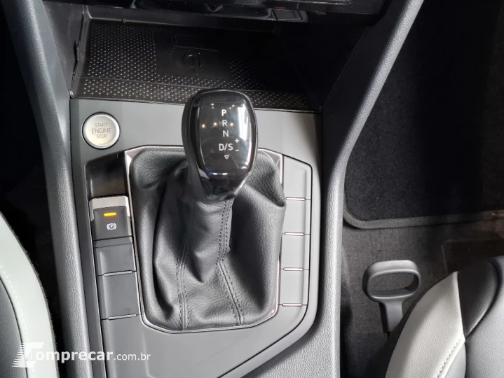 TAOS 1.4 250 TSI TOTAL FLEX COMFORTLINE AUTOMÁTICO