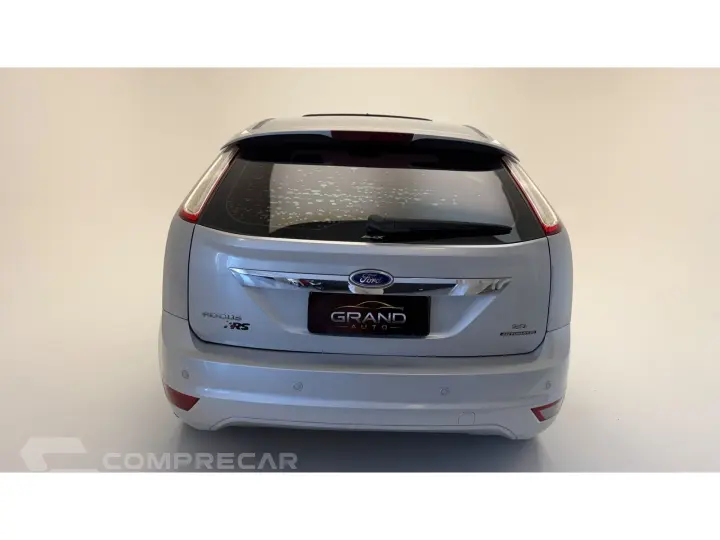 FOCUS 2.0 TITANIUM HATCH 16V FLEX 4P AUTOMÁTICO