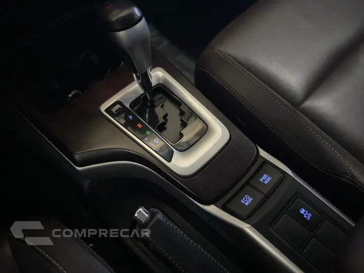 HILUX SW4 2.7 SRV 7 LUGARES 4X2 16V FLEX 4P AUTOMÁTICO