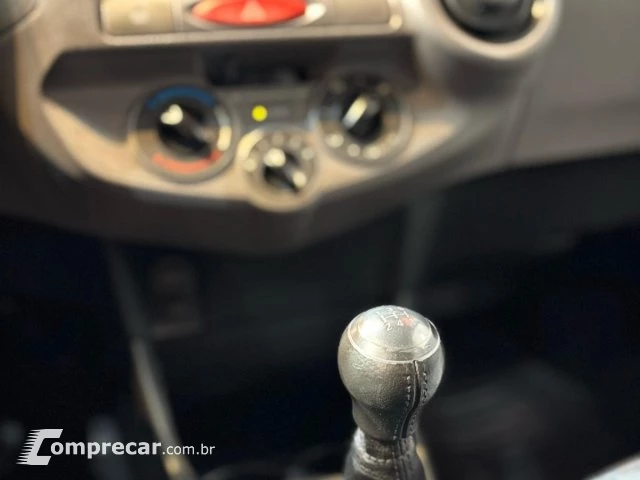 ETIOS HATCH - 1.3 XS 16V 4P MANUAL