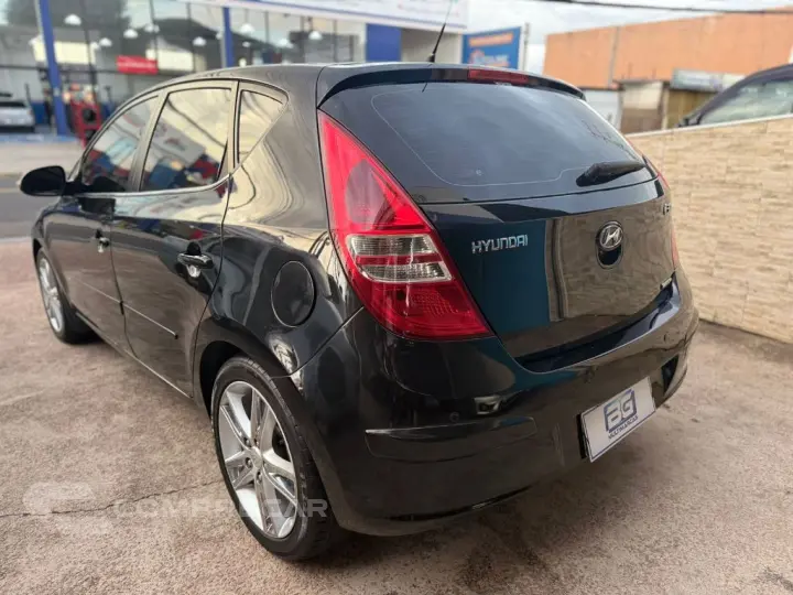 i30 2.0 16V 145cv 5p Aut.