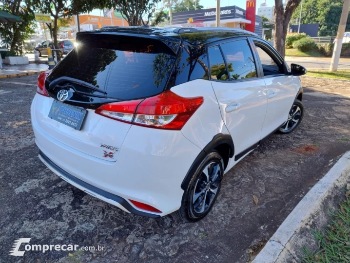 YARIS 1.5 16V X WAY Connect