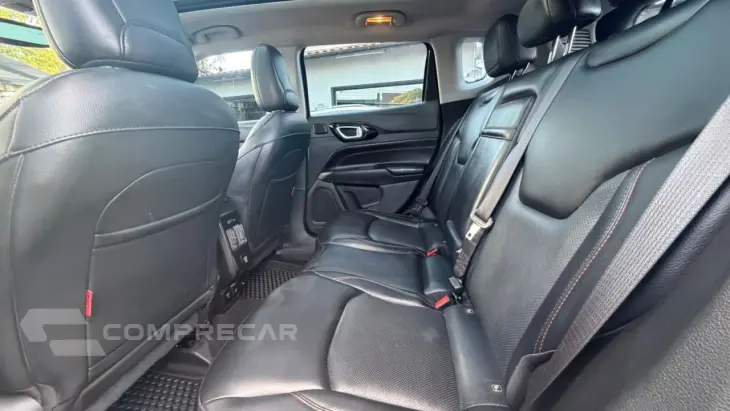 Compass 2.0 16V 4P TRAILHAWK TURBO DIESEL 4X4 AUTOMÁTICO