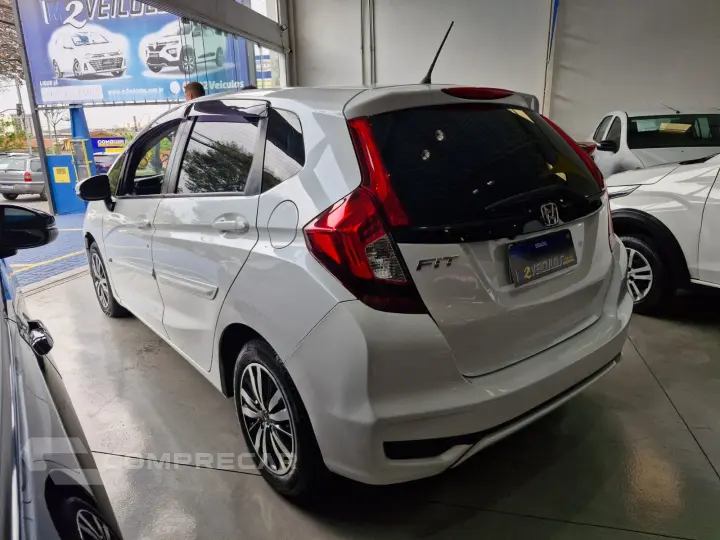 FIT 1.5 LX 16V FLEX 4P AUTOMÁTICO