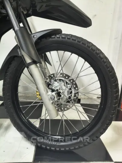 XRE 300