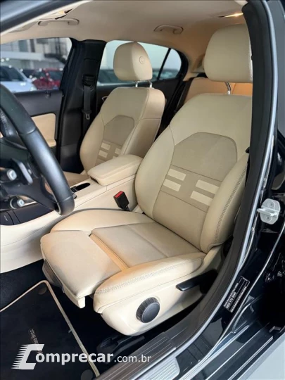 GLA 200 1.6 CGI STYLE 16V TURBO FLEX 4P AUTOMÁTICO