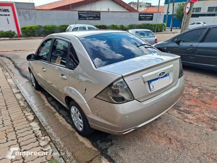 Fiesta 1.6 Mpi Sedan 8V Flex 4P Manual