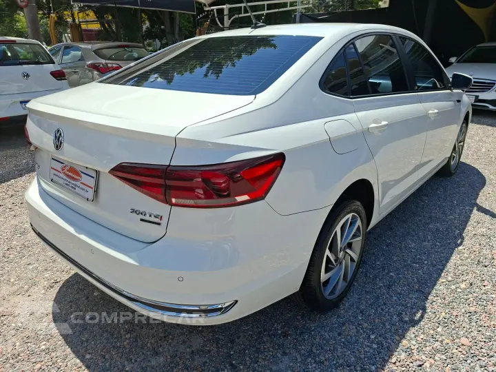 Virtus 1.0 200 Tsi Highline Automático