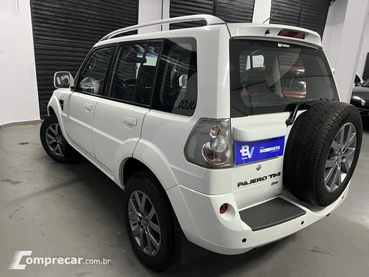 PAJERO 2.0 TR4 4X2 16V