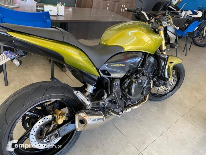 CB 600 F HORNET