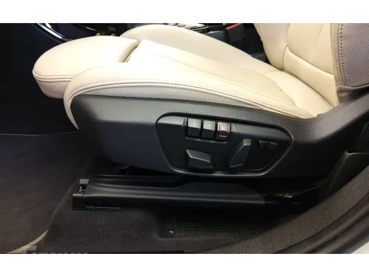 X1 2.0 16V Turbo Activeflex Sdrive20i