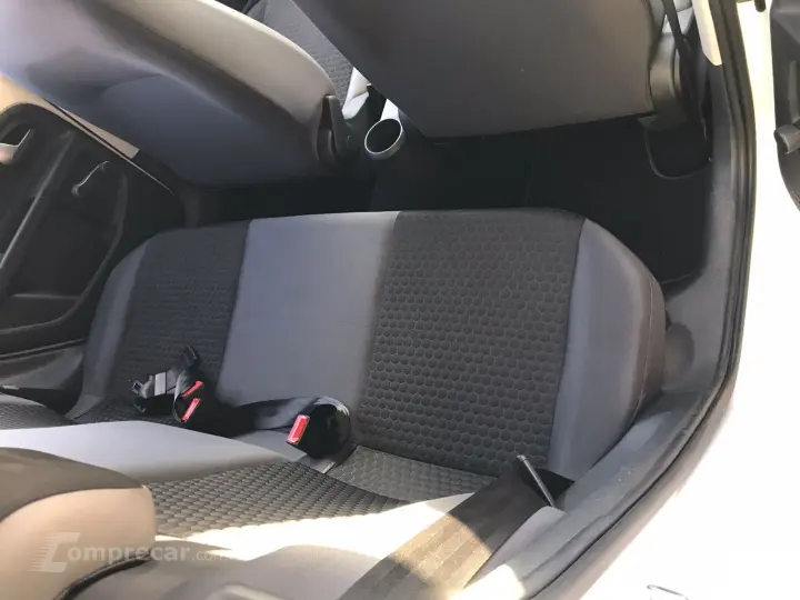 CROSS UP 1.0 TSI 12V