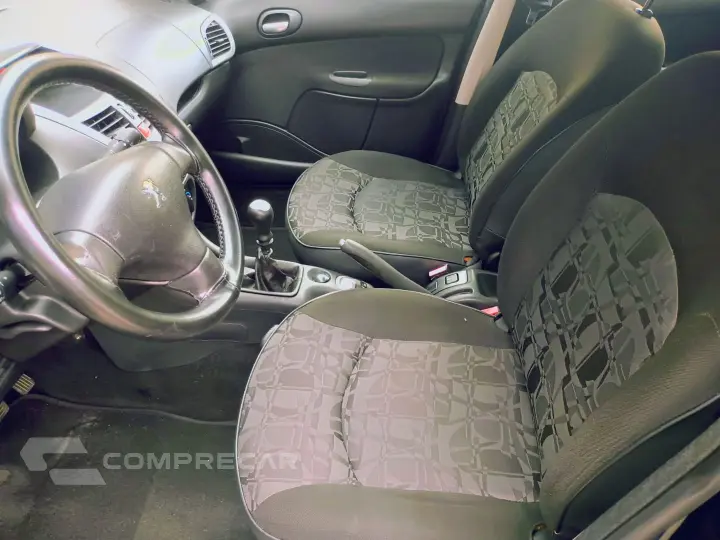 207 1.4 Xr 8V Flex 4P Manual