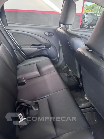 Etios Cross 1.5 16V 4P