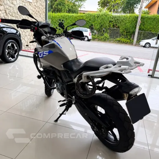 G 310 GS