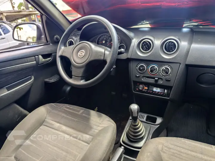 PRISMA 1.4 MPFI MAXX 8V FLEX 4P MANUAL