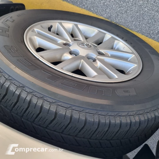 HILUX SW4 2.8 D-4d Turbo SRX 4X4