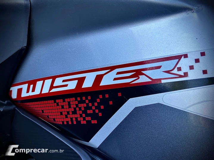 CB 250F TWISTER