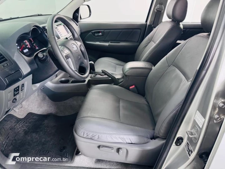 HILUX CD4X4 SRV