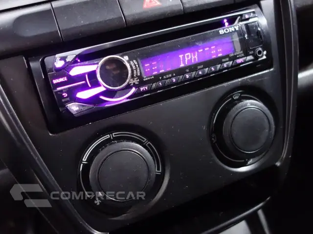 FOX - 1.0 MI 8V 4P MANUAL