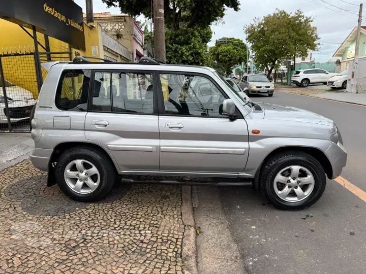 Pajero TR4 2.0/ 2.0 Flex 16V 4x4 Aut.