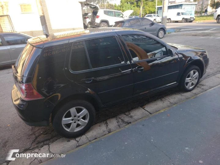 Golf 2.0/ 2.0 Mi Flex Aut/Tiptronic.