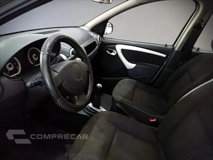 SANDERO 1.6 STEPWAY 16V FLEX 4P MANUAL